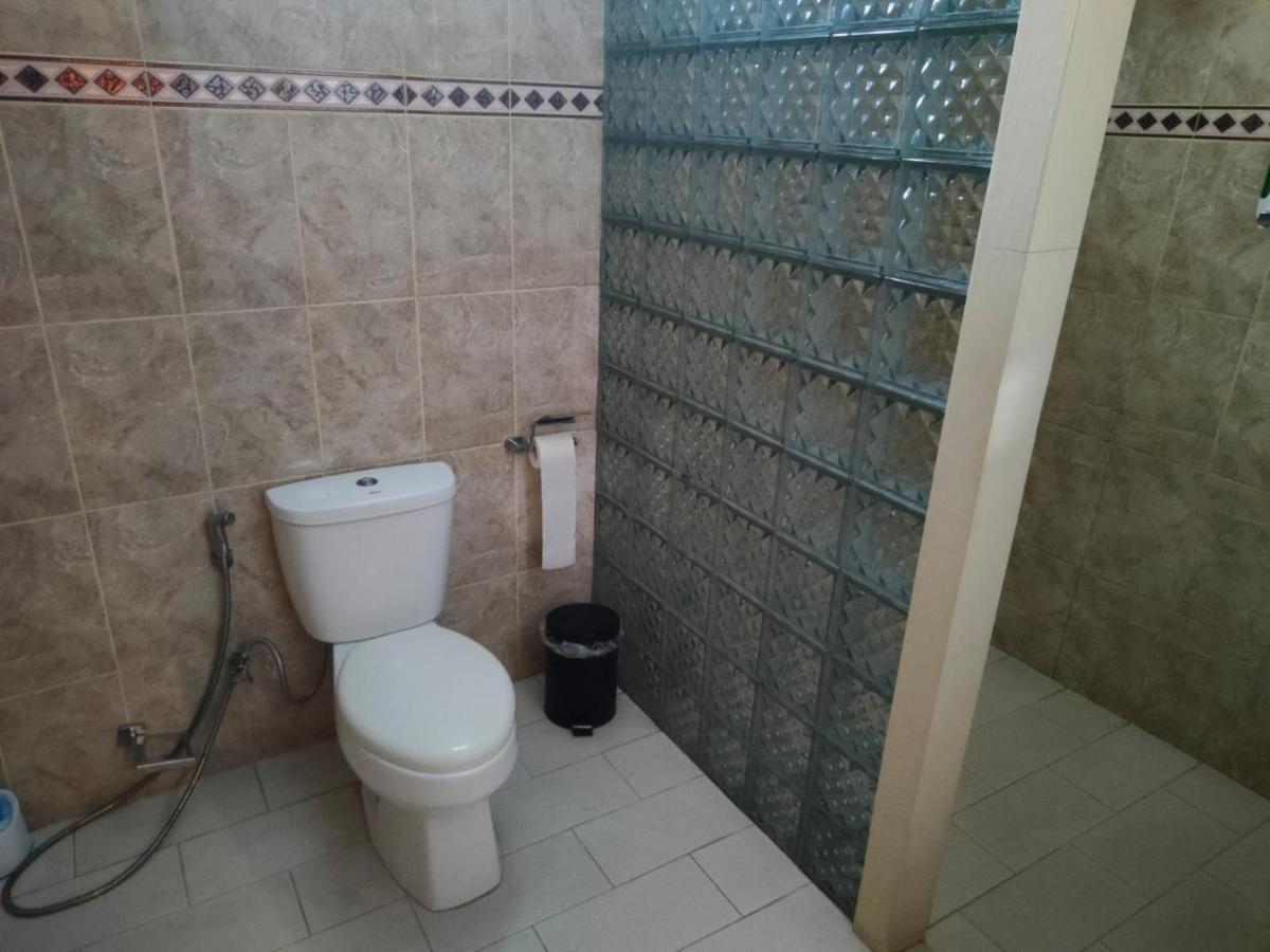Rosseno Villa Джокякарта Екстериор снимка